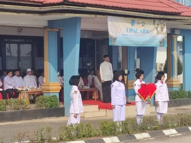
 Pemkab Banjar Tekankan Peran Santri Menuju Indonesia Emas Dalam Peringatan Hari Santri Nasional 2026