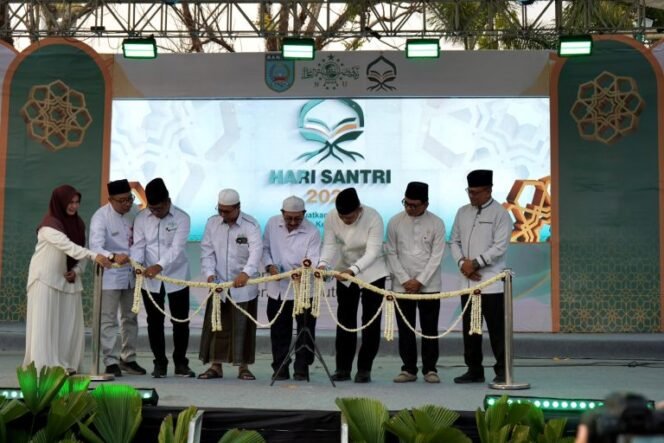 
 Wabup Banjar Tegaskan Tiga Fungsi Utama Pesantren di Hari Santri 2026