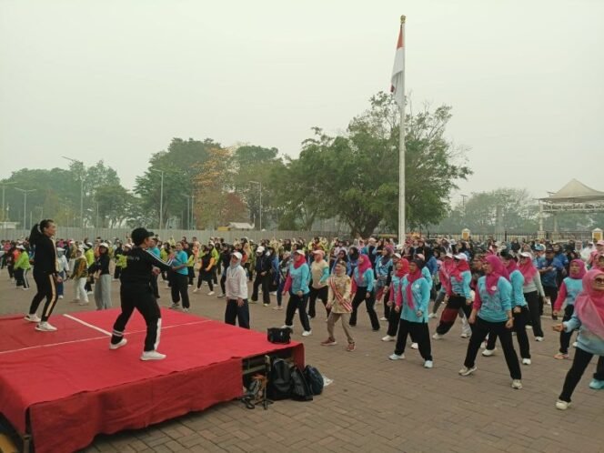 
 Warga Serbu Senam Minggu Bugar Kolaborasi KORMI Kalsel & Banjarmasin