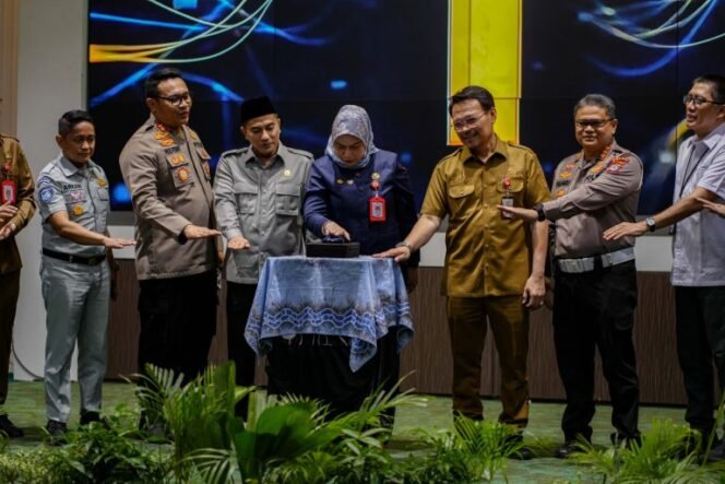 
 Pemko Banjarbaru & Pemprov Kalsel Luncurkan Gebyar Panutan PKB 2026, Apresiasi Warga Taat Pajak