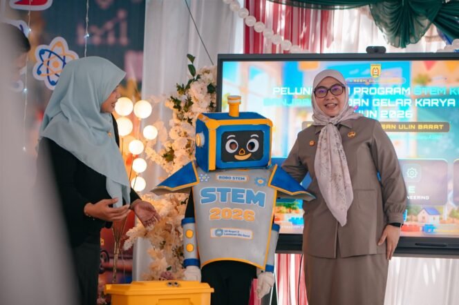 
 Wali Kota Banjarbaru Luncurkan Program STEM di SDN 2 Landasan Ulin Barat