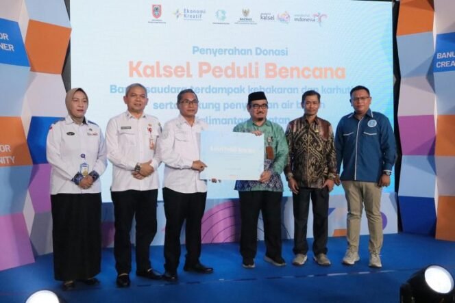 
 Dispar & Gekraf Salurkan Donasi Kalsel Peduli Bencana melalui BAZNAS